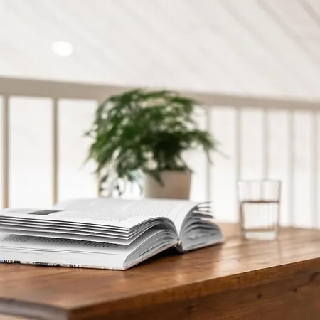 Willa Levissa By Hilla