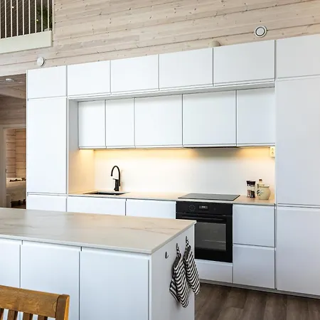 Levissa By Hilla Willa *