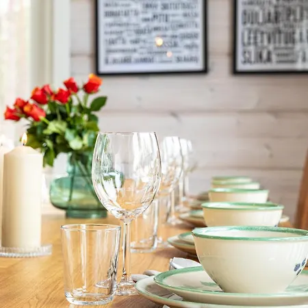 Willa Levissa By Hilla *