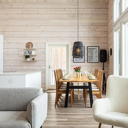 Levissa By Hilla * Levi