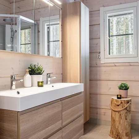 Levissa By Hilla Willa